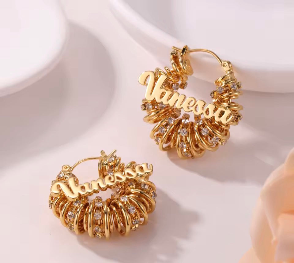 “The Elle Hoops”